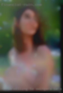 Am willing to swingers be a third with from New Tazewell.