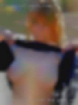 Friendly woman and good nude in bed.