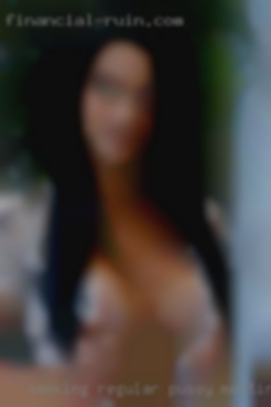 Seeking regular pussy meetings near Saranac MI.